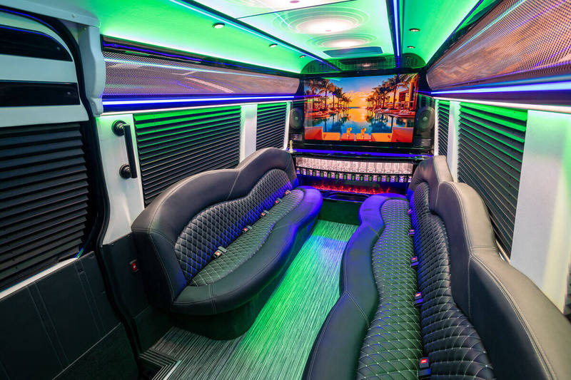 Sprinter Limo - 19