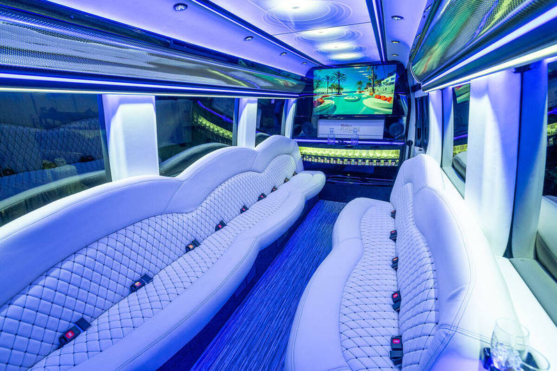 Sprinter Limo - 11