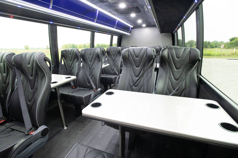 Chevy Ecoach 38 - 16