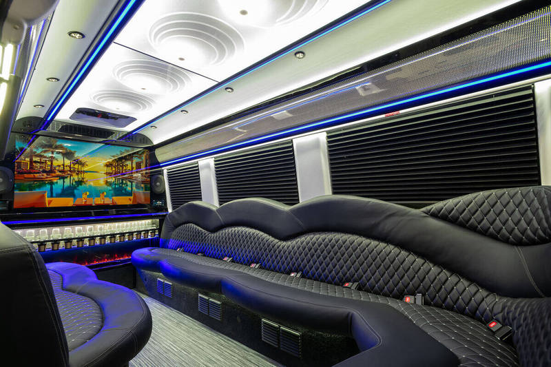 Sprinter Limo - 16